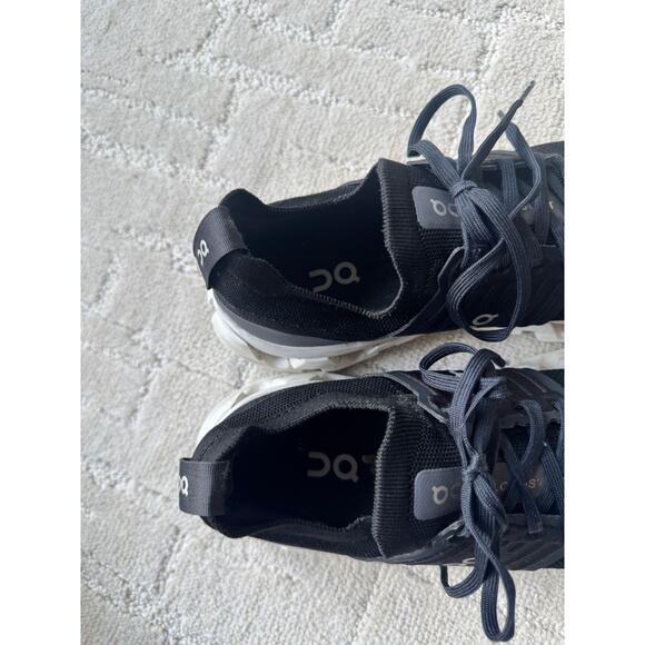 On- Running Cloud Swift Black Comfortable Athletic Women’s - Picture 9 of 10